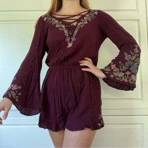AMERICAN EAGLE FLORAL ROMPER